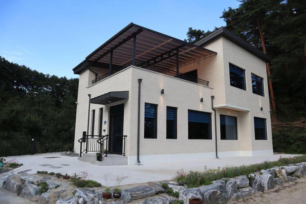 Sinami83 Villa Gangneung Exterior photo